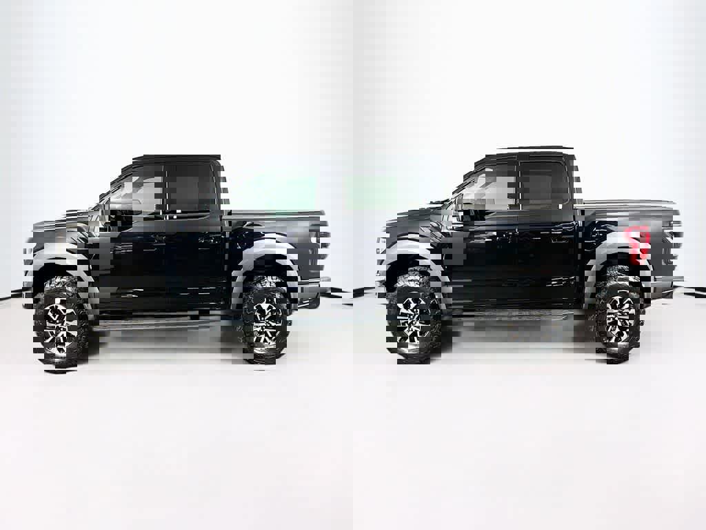 Certified 2019 Ford F150 Raptor w/ Equipment Group 802A Luxury image 2