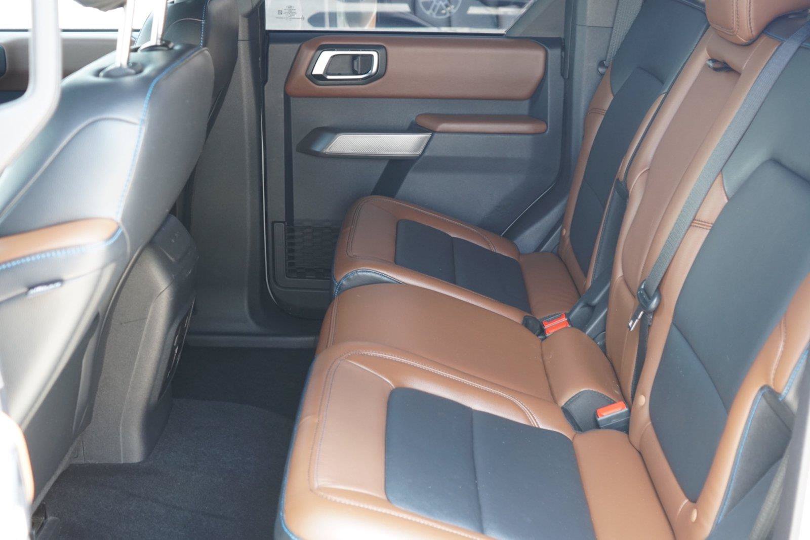 Certified 2021 Ford Bronco Outer Banks AWD/4WD image 23