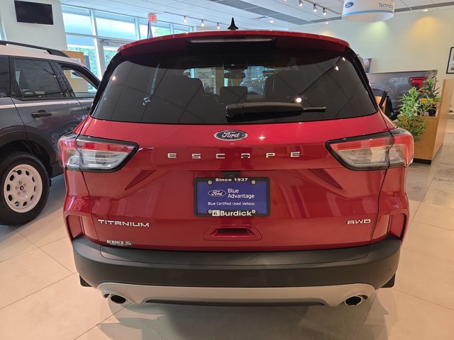 Certified 2022 Ford Escape Titanium w/ Titanium Elite Package AWD/4WD image 4