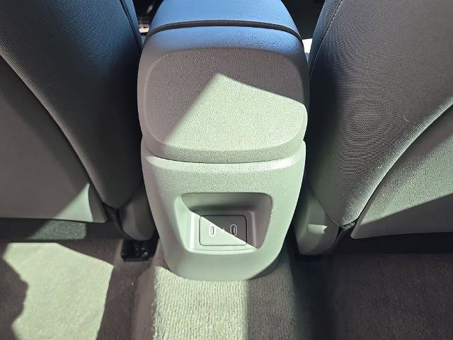 Used 2025 Hyundai Elantra Sport FWD image 38
