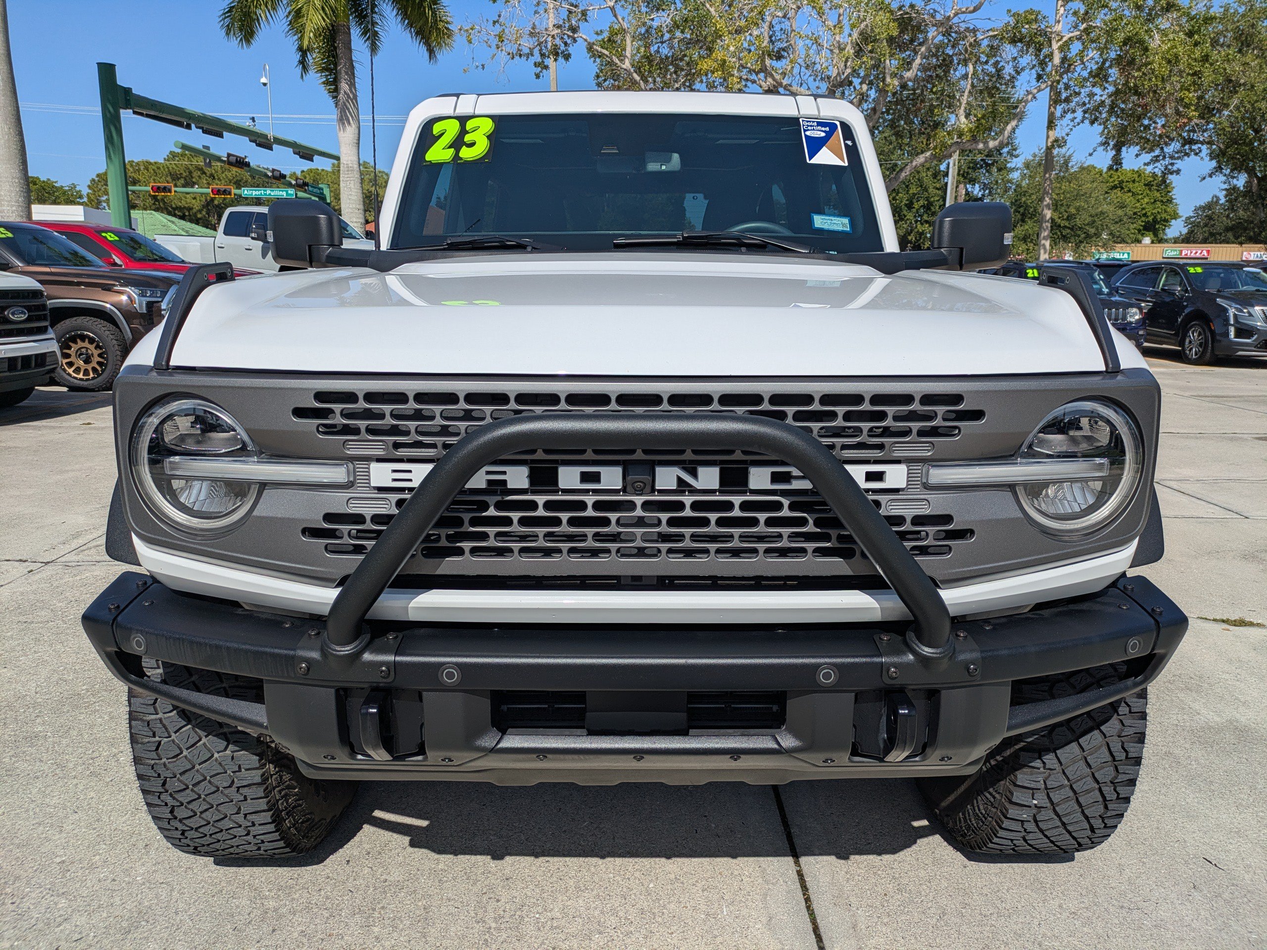 Certified 2023 Ford Bronco Badlands w/ Sasquatch Package AWD/4WD image 8