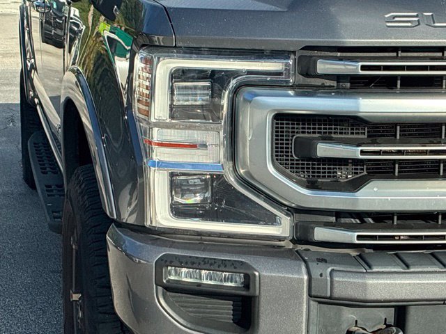 Certified 2022 Ford F250 Platinum w/ Tremor Off-Road Package AWD/4WD image 9