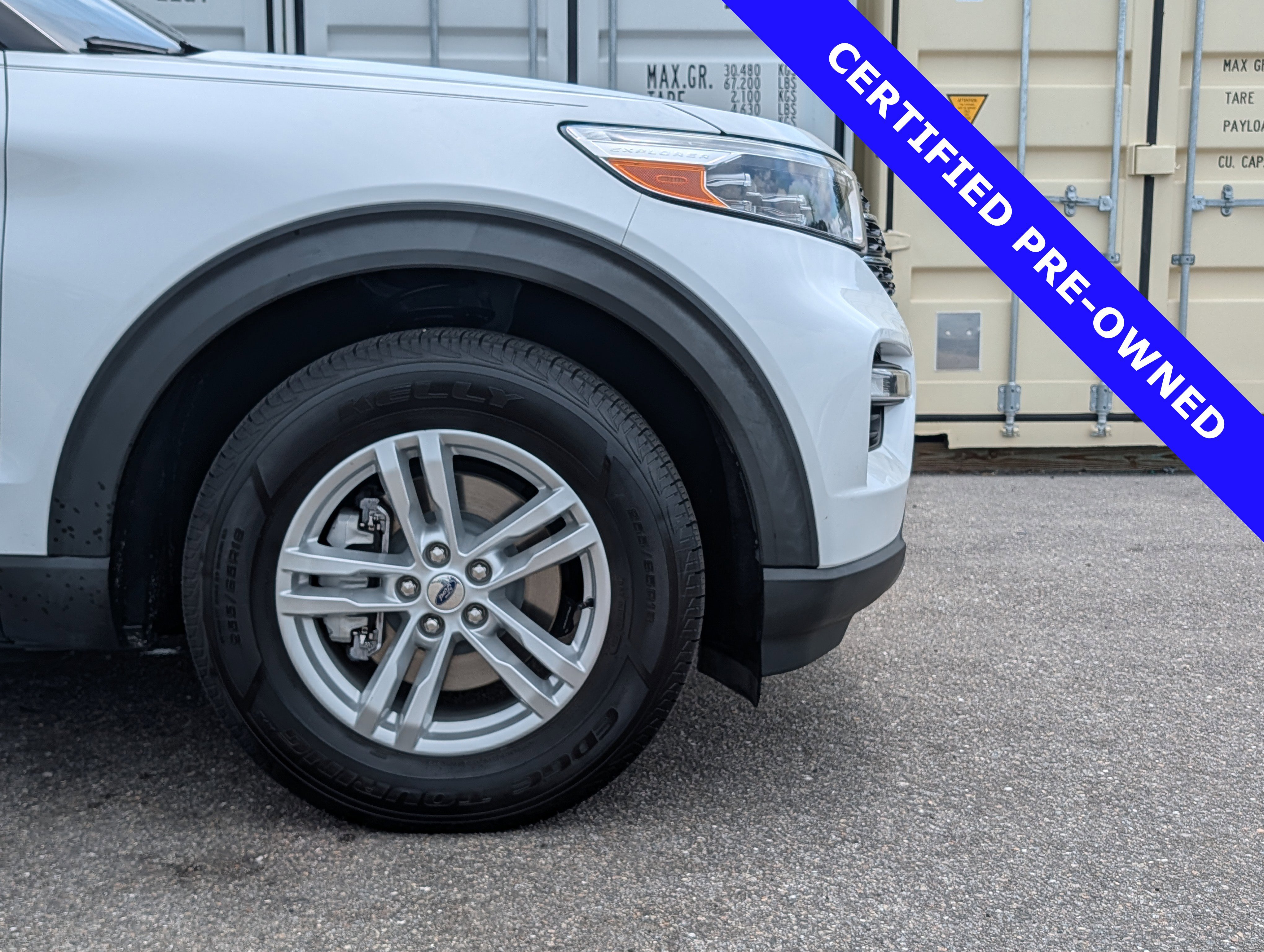 Certified 2021 Ford Explorer XLT w/ Equipment Group 202A AWD/4WD image 11