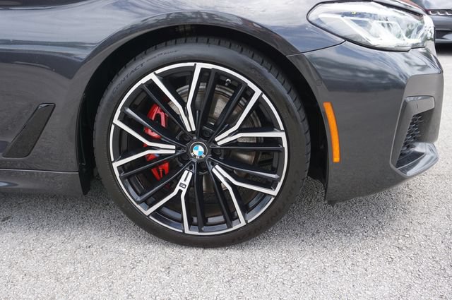 Used 2022 BMW 530i w/ M Sport Package RWD image 15