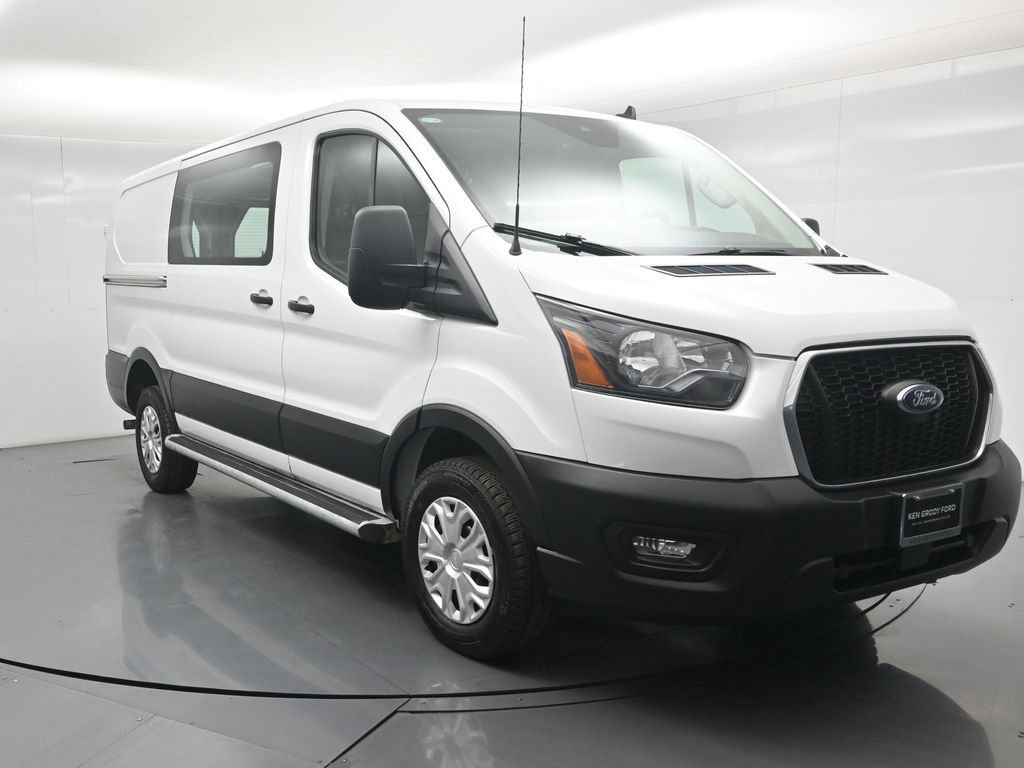 Certified 2025 Ford Transit 250 Low Roof w/ Exterior Upgrade Package RWD image 44