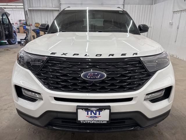 Certified 2023 Ford Explorer ST-Line w/ Class IV Trailer Tow Package AWD/4WD image 3