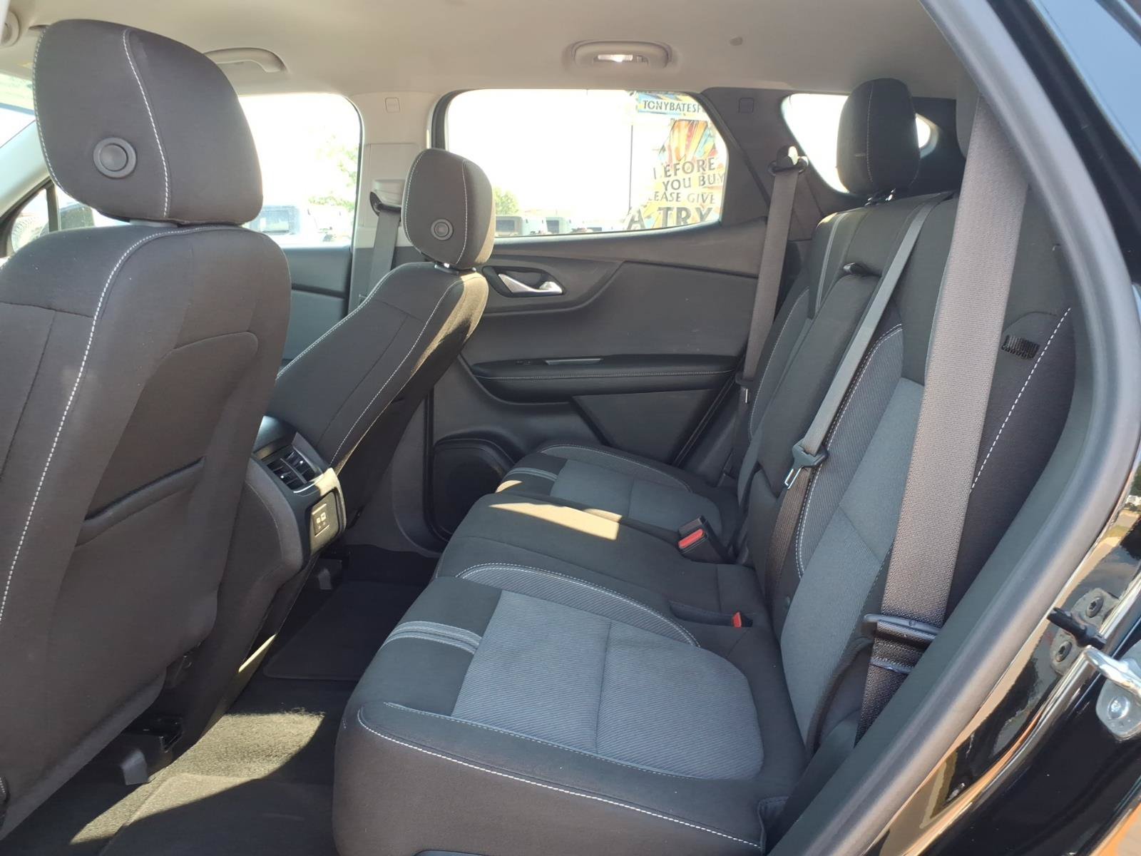 Used 2025 Chevrolet Blazer LT AWD/4WD image 13