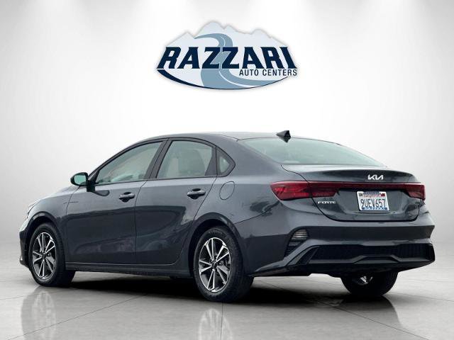 Used 2023 Kia Forte LXS image 3
