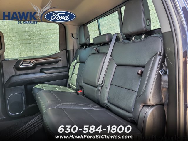 Used 2022 Chevrolet Silverado 1500 LT Trail Boss w/ LT Trail Boss Premium Package AWD/4WD image 9