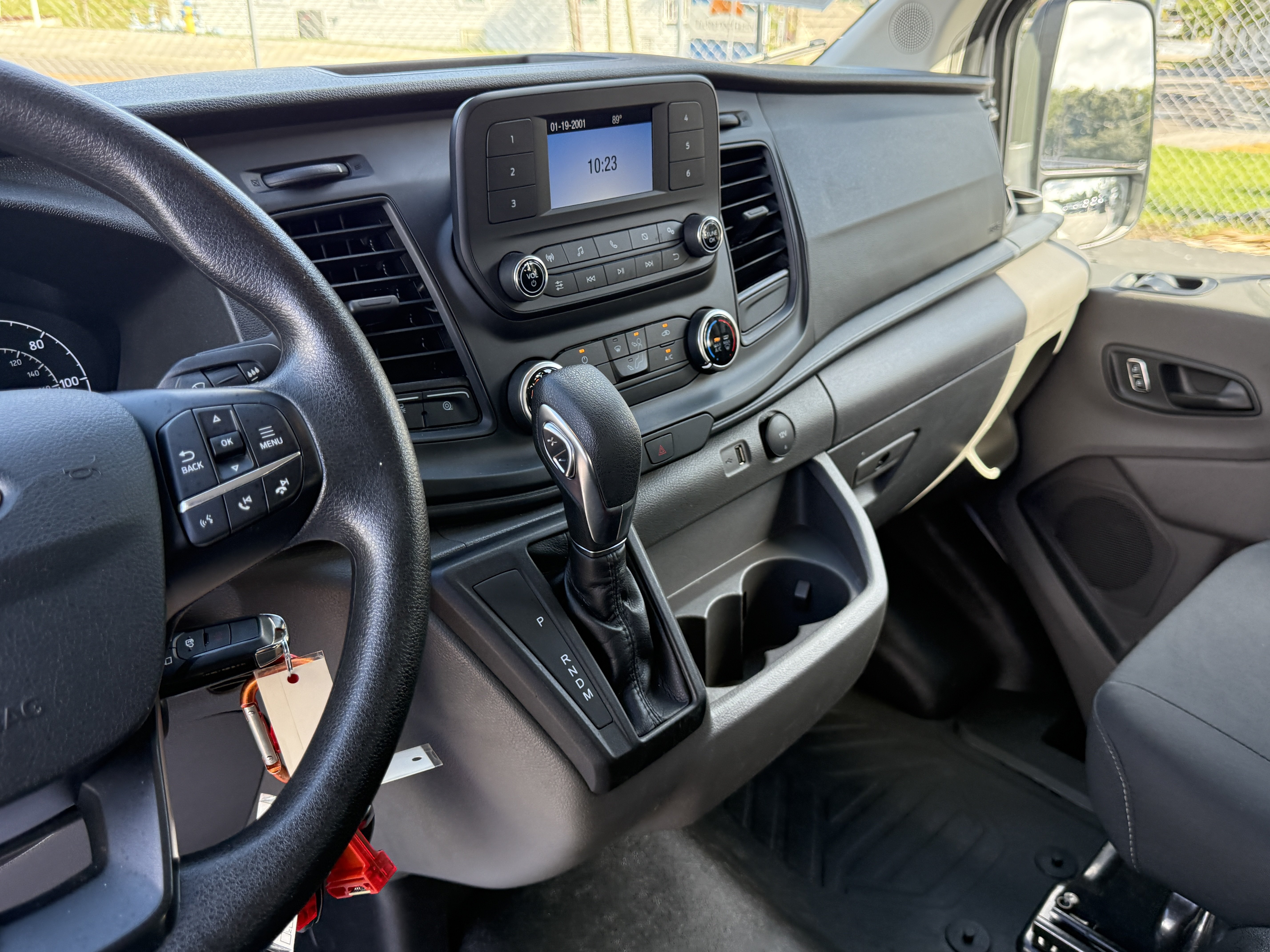 Certified 2025 Ford Transit 250 Low Roof w/ Exterior Upgrade Package RWD image 13