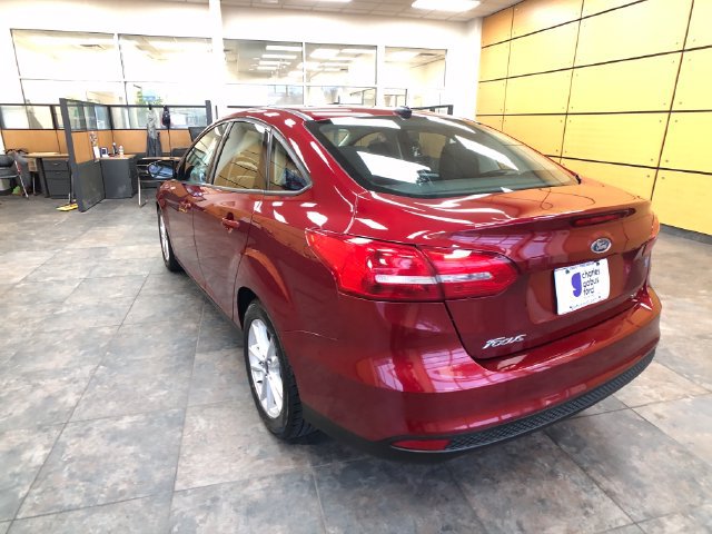 Certified 2017 Ford Focus SE FWD image 5