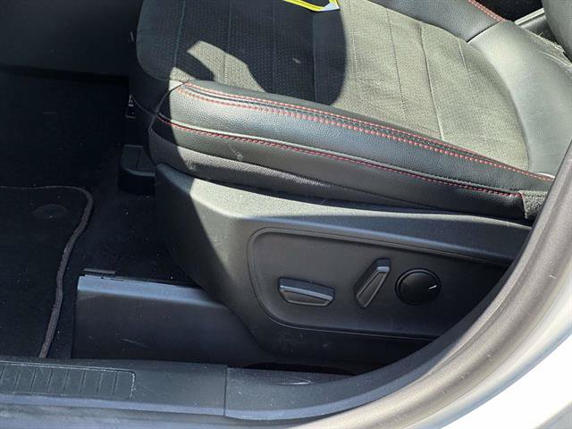 Certified 2022 Ford Escape SEL w/ SEL Stealth AWD Package image 12