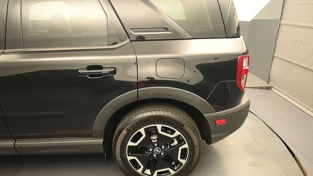 Certified 2023 Ford Bronco Sport Outer Banks AWD/4WD image 9
