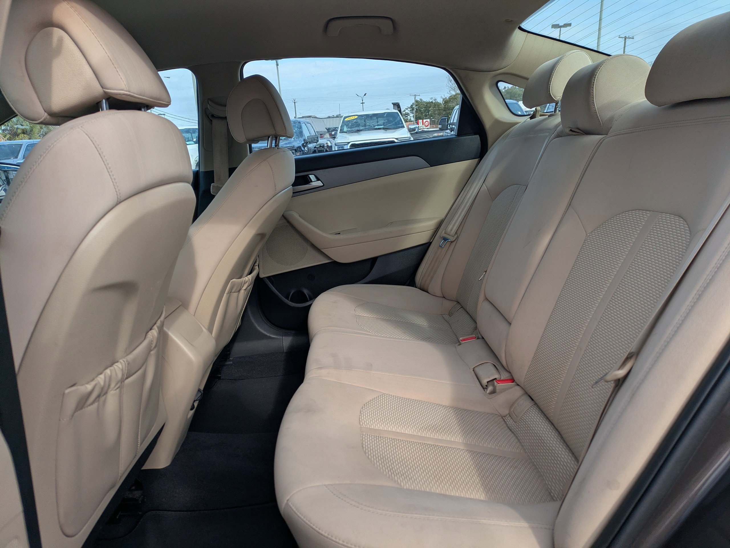 Used 2017 Hyundai Sonata SE image 12