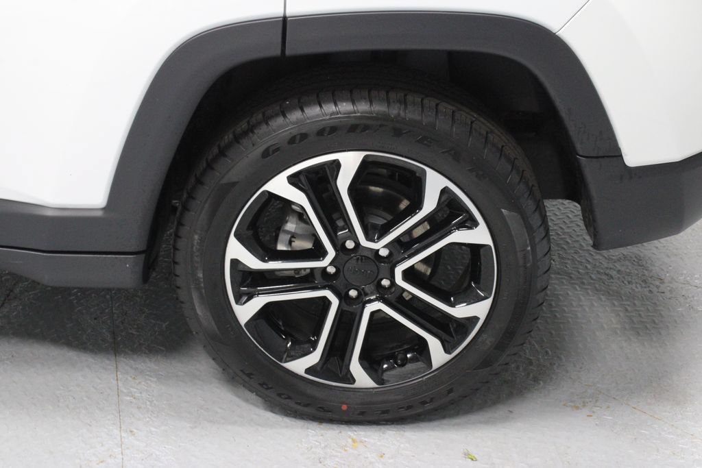 Used 2023 Jeep Compass Limited AWD/4WD image 18