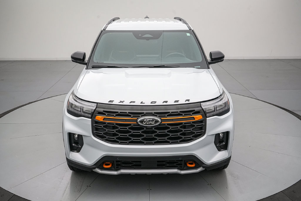 Certified 2026 Ford Explorer Tremor AWD/4WD image 9