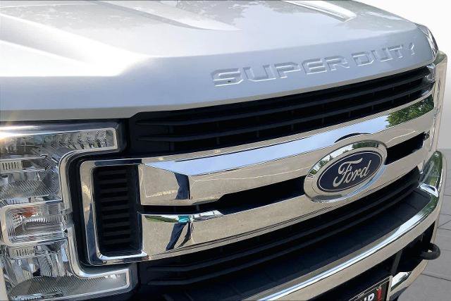 Certified 2019 Ford F250 XLT w/ XLT Value Package AWD/4WD image 32