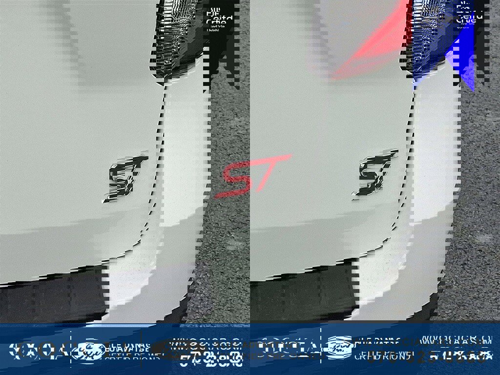 Certified 2024 Ford Explorer ST w/ Equipment Group 401A image 31