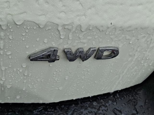 Certified 2022 Ford EcoSport SE image 32