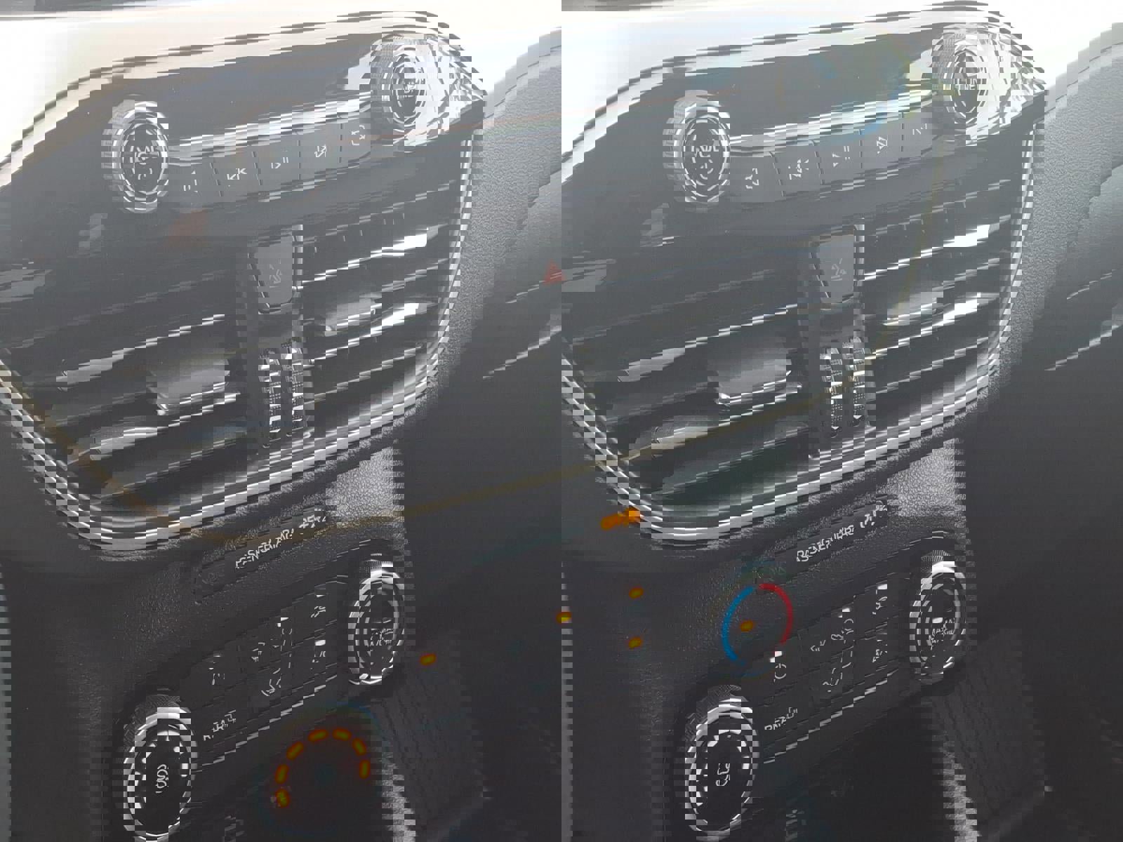 Certified 2022 Ford Escape SE image 25