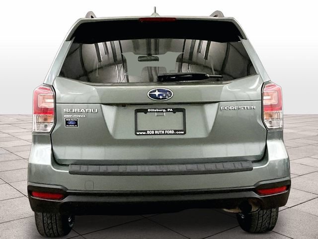 Used 2018 Subaru Forester 2.5i Premium w/ All-Weather Package AWD/4WD image 4