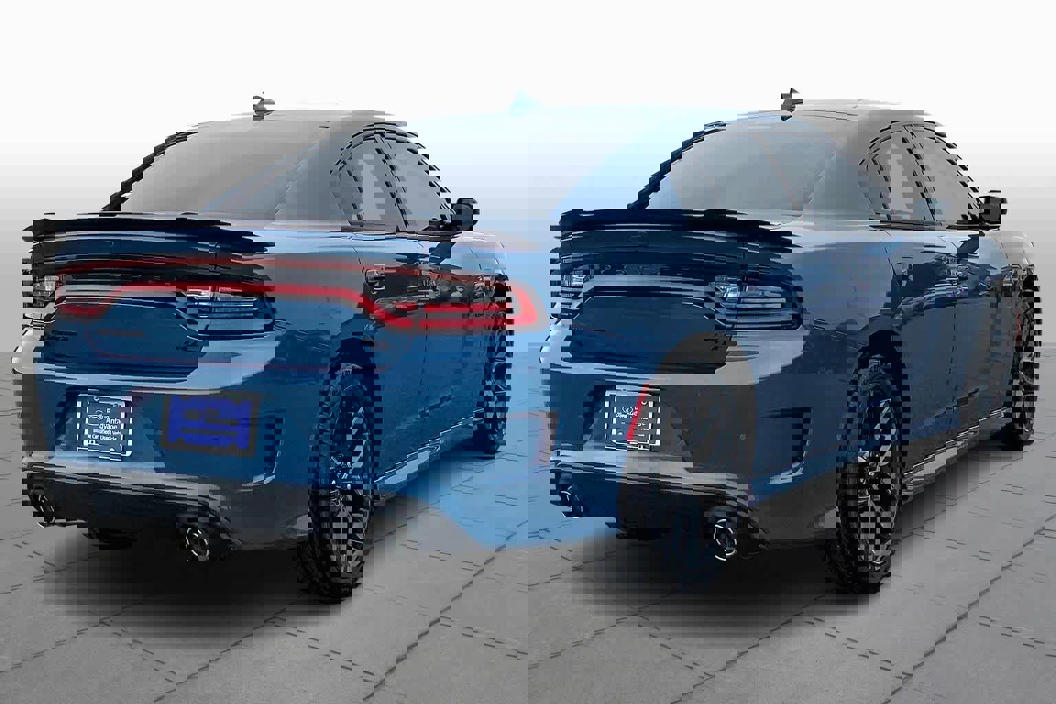 Used 2022 Dodge Charger R/T w/ Blacktop Package image 3