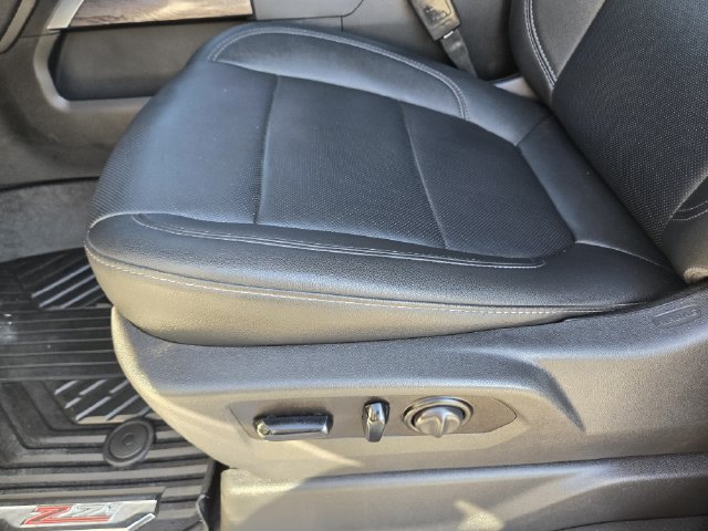 Used 2021 Chevrolet Silverado 1500 LTZ w/ LTZ Premium Texas Edition AWD/4WD image 23