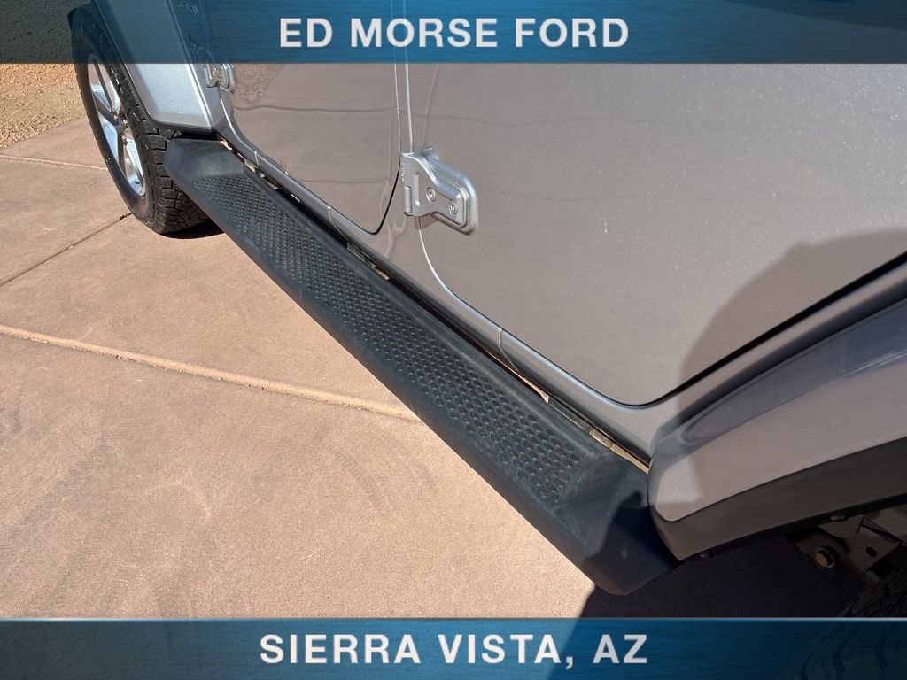 Used 2020 Jeep Wrangler Unlimited Sahara AWD/4WD image 17