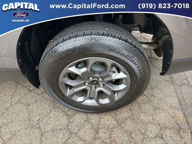 Certified 2022 Ford Maverick XLT w/ XLT Luxury Package image 13