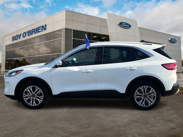 Certified 2022 Ford Escape SEL w/ Technology Package AWD/4WD image 2