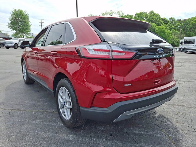 Certified 2023 Ford Edge SEL w/ Convenience Package AWD/4WD image 5