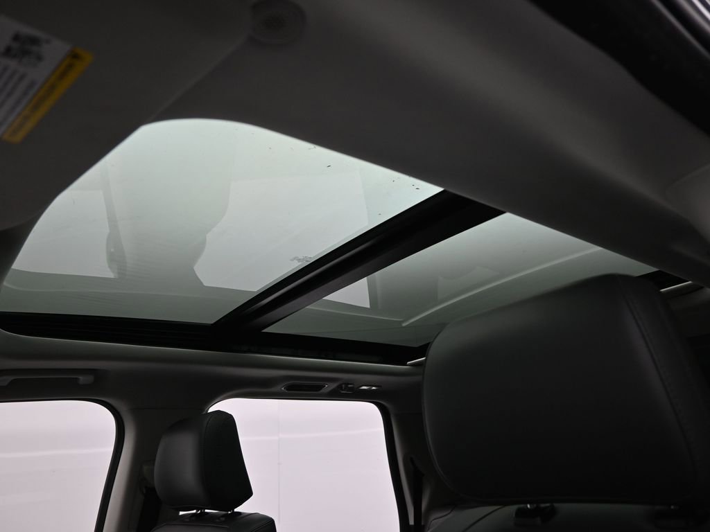 Certified 2025 Ford Expedition Max Active image 11