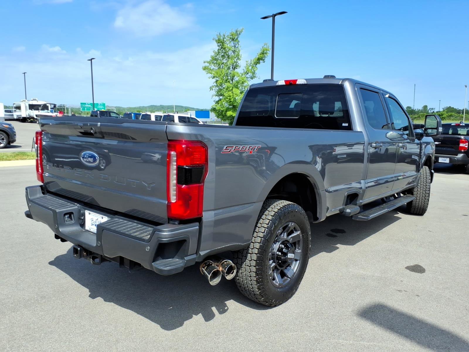 Certified 2024 Ford F350 Lariat w/ Lariat Ultimate Package image 5
