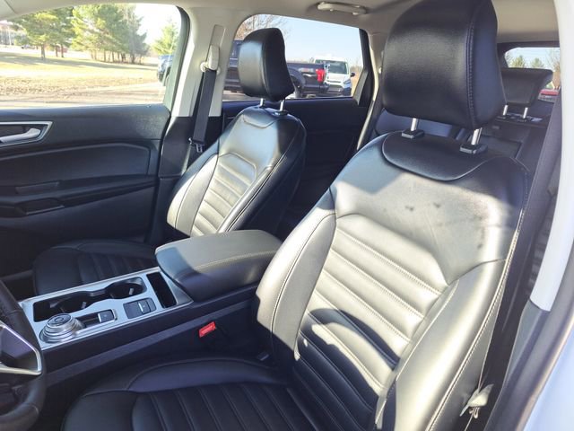 Certified 2024 Ford Edge SEL image 10