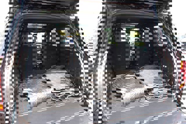 Certified 2025 Ford Expedition Tremor image 17