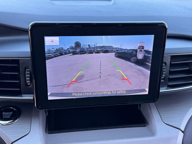 Certified 2023 Ford Explorer XLT w/ Equipment Group 202A AWD/4WD image 27