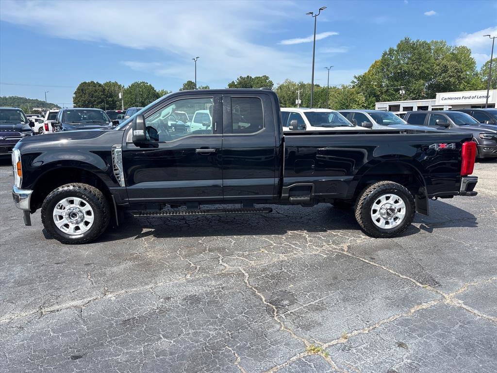 Certified 2024 Ford F250 XLT AWD/4WD image 4