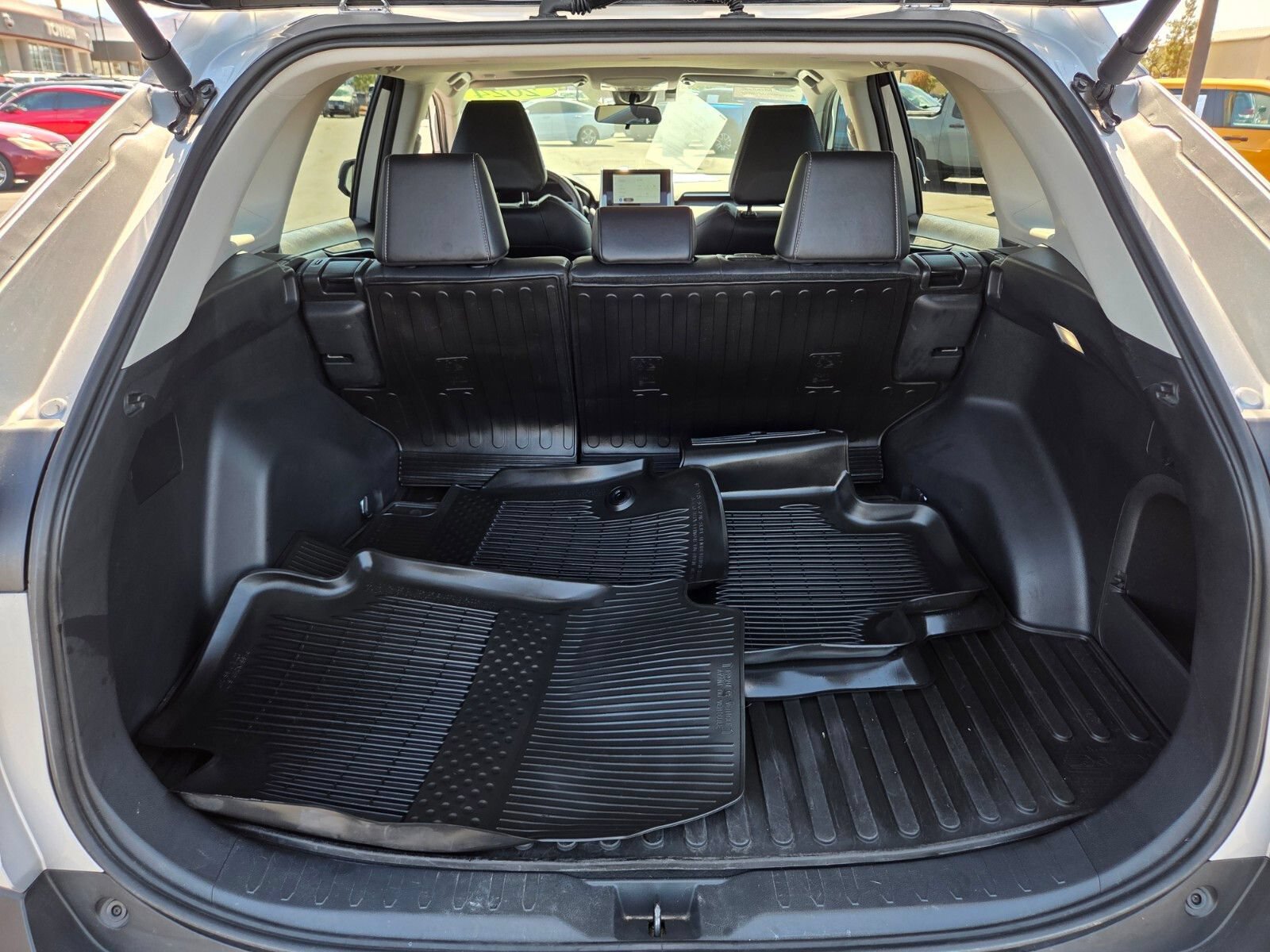 Used 2024 Toyota RAV4 XLE Premium w/ Weather Package AWD/4WD image 14