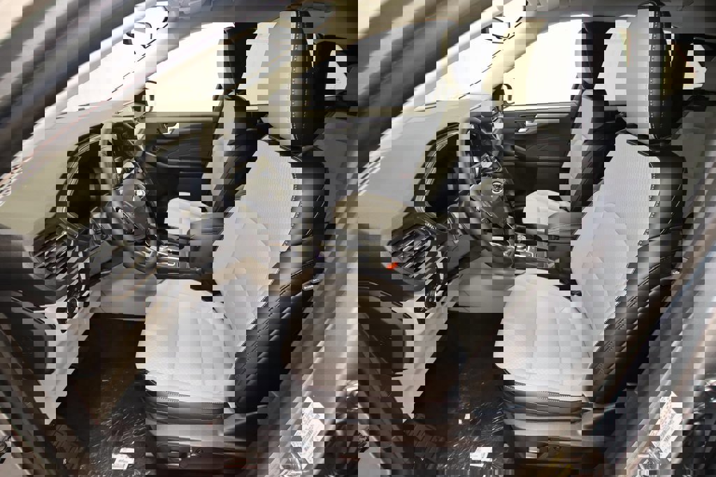 Certified 2024 Ford Escape SE image 53