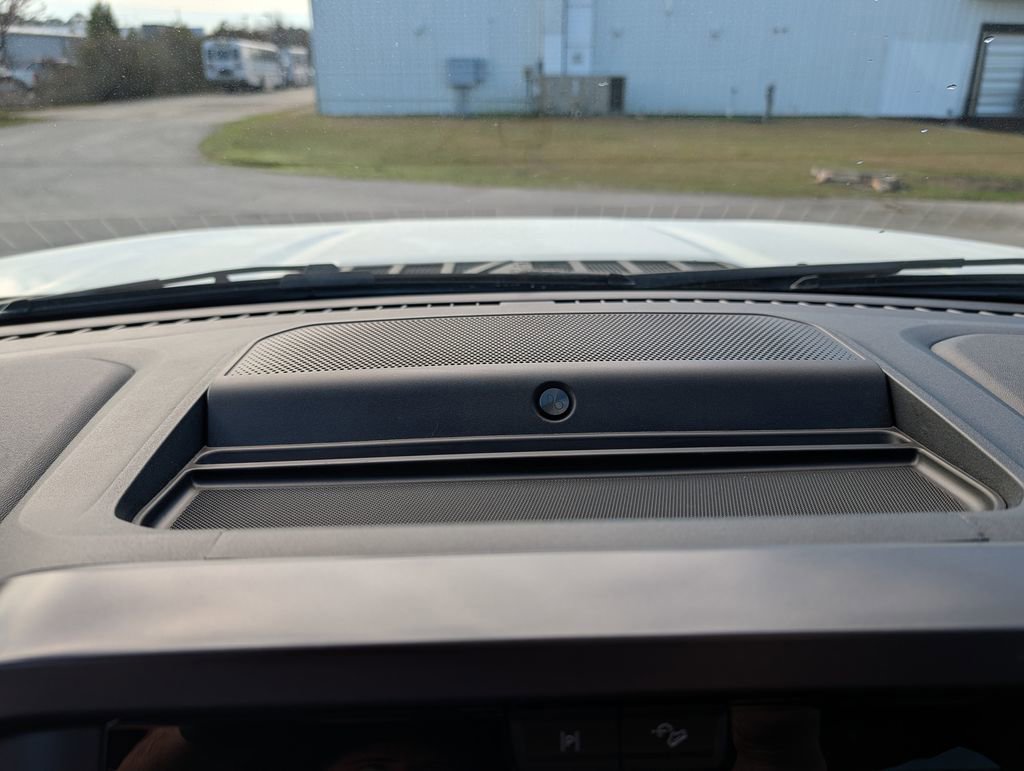 Certified 2025 Ford F150 Lariat w/ Equipment Group 501A Mid image 11