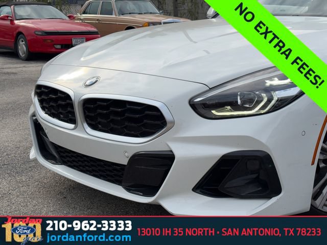 Used 2025 BMW Z4 sDrive30i RWD image 3