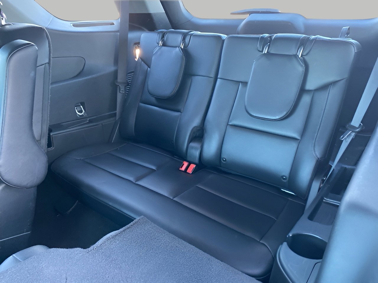 Certified 2024 Ford Explorer Limited w/ Equipment Group 301A image 12