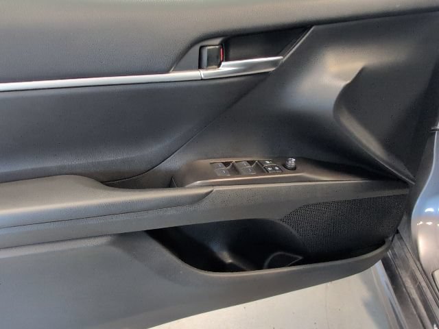 Used 2024 Toyota Camry SE AWD/4WD image 13