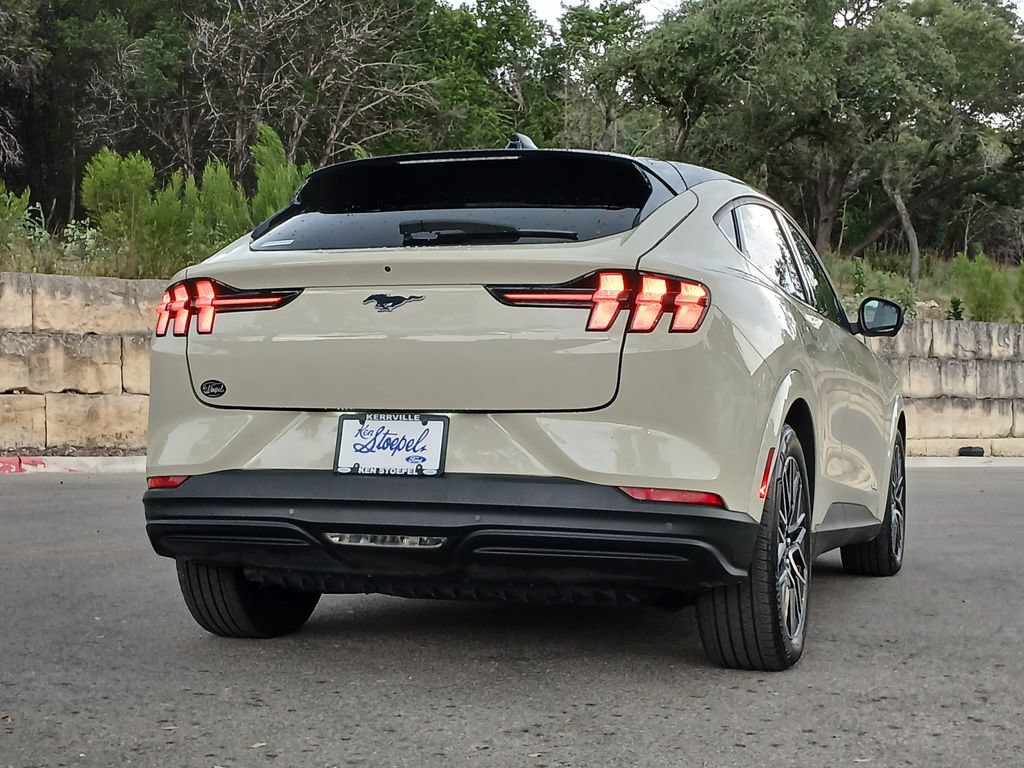 Certified 2025 Ford Mustang Mach-E Premium AWD/4WD image 3
