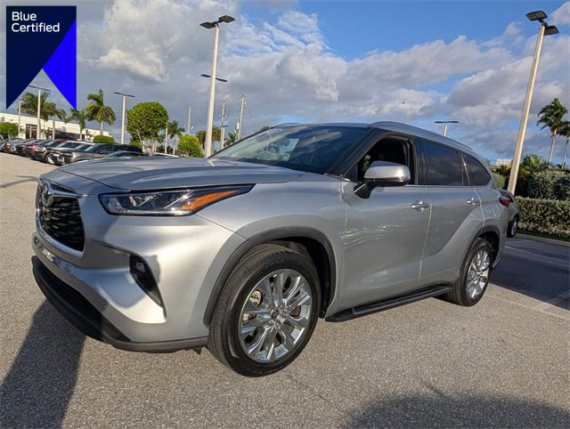 Used 2022 Toyota Highlander Limited
