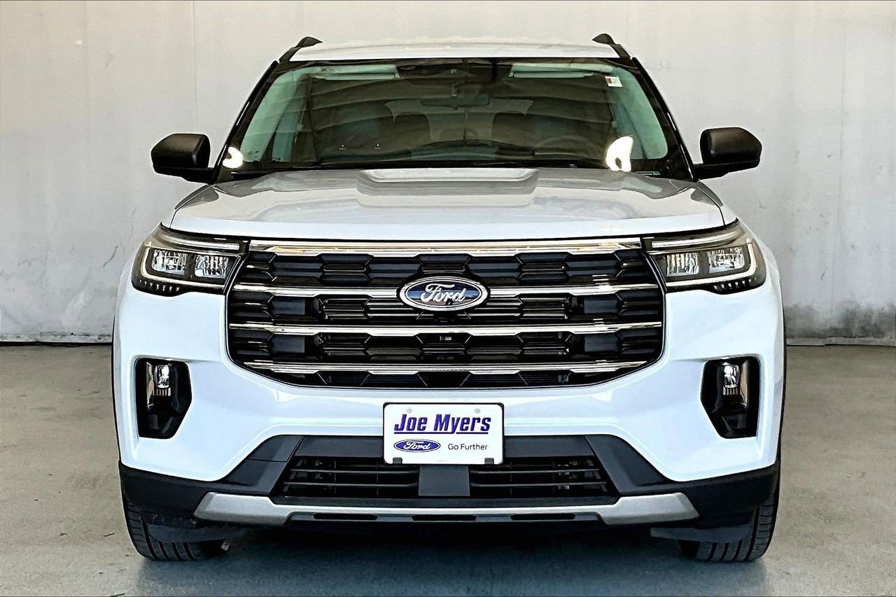 Certified 2026 Ford Explorer Active w/ Active Comfort Package image 2