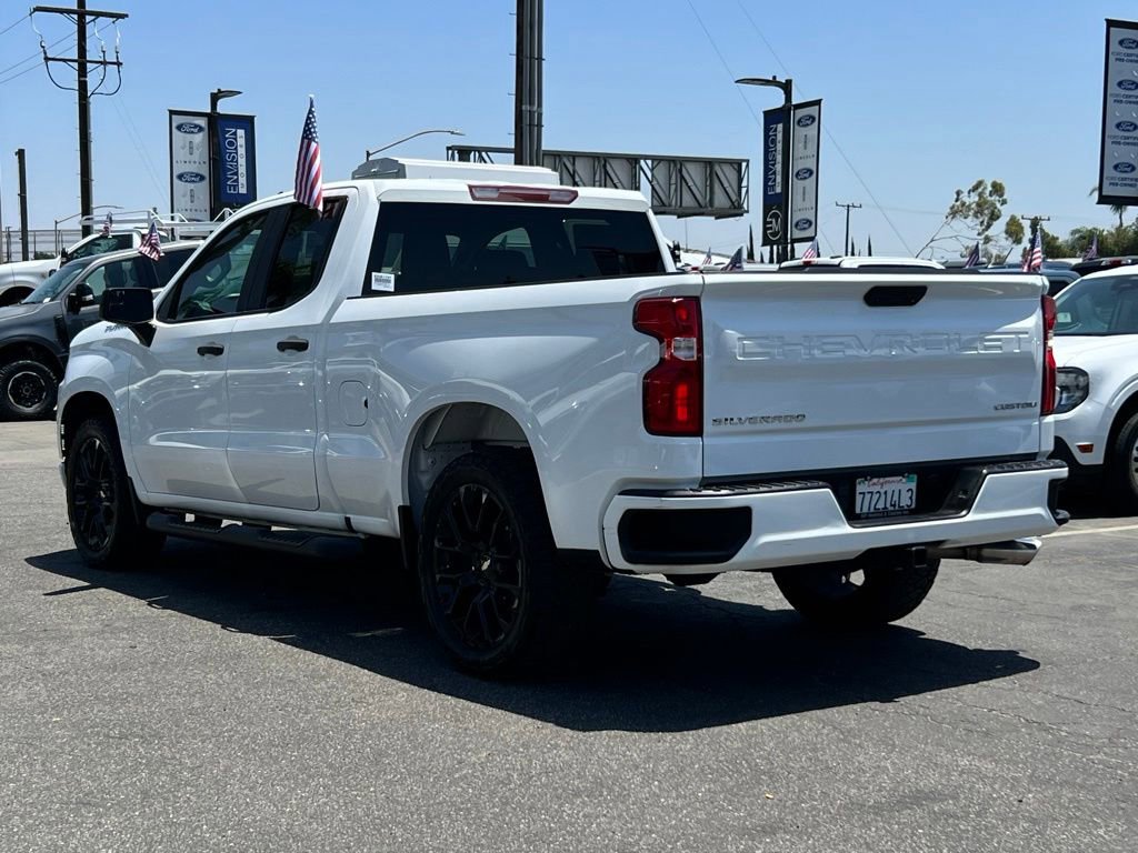 Used 2022 Chevrolet Silverado 1500 Custom RWD image 11