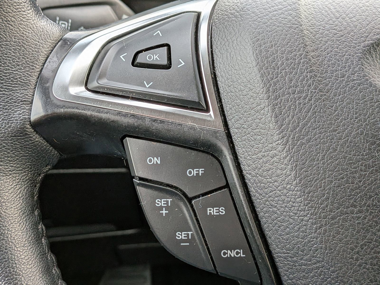 Certified 2024 Ford Edge SEL w/ Convenience Package image 29