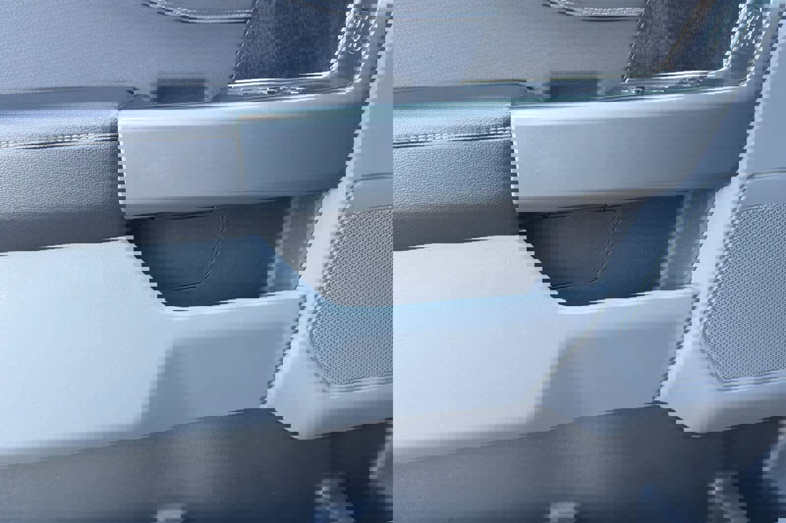 Certified 2021 Ford F150 XLT w/ Equipment Group 302A High image 12