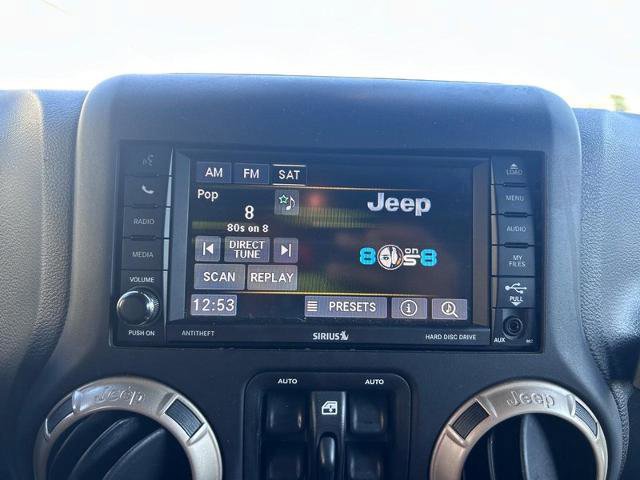 Used 2017 Jeep Wrangler Unlimited Sahara image 14